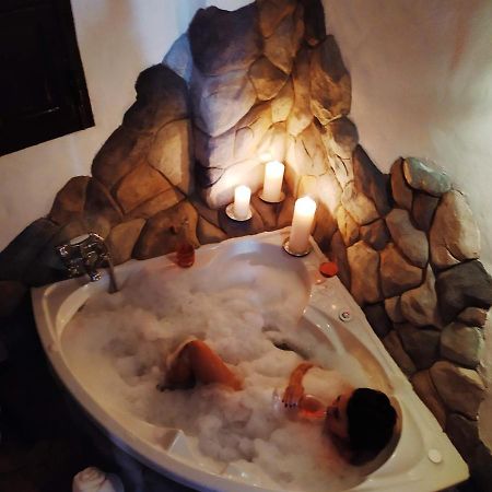 El Escondite De Martina, Casa Rural Romantica Setenil De Las Bodegas Экстерьер фото